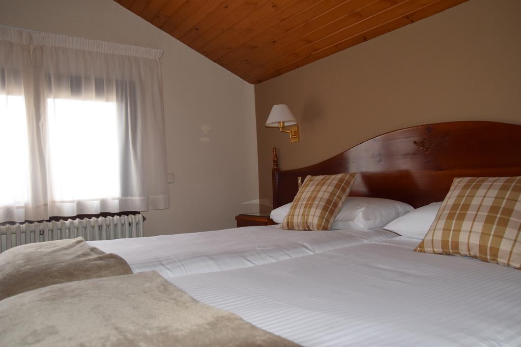 Hotel Roca Alp Eksteriør billede